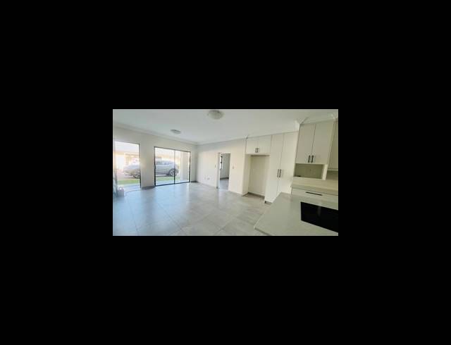 2 BEDROOM GATED ESTATE TO LET IN WYEBANK